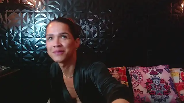 Snapshot of PINK__LOLA1 chatting on October 27, 1:56 am PINK LOLA1 online show from October 27, 1:56 am