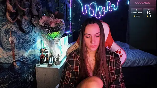 Selbi Paine online show from July 10, 4:02 am