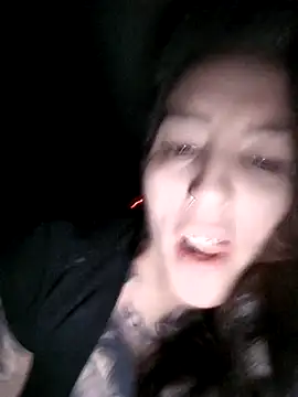 Snapshot of vamporasuccubus19777 chatting on October 19, 6:15 am vamporasuccubus19777 online show from October 19, 6:15 am