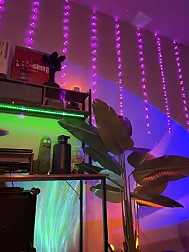 thebrattygoddess online show from March 22, 9:54 pm