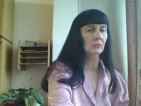 Snapshot of MelanyBanks chatting on October 24, 1:40 pm MelanyBanks online show from October 24, 1:40 pm