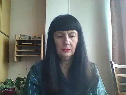 Snapshot of MelanyBanks chatting on October 21, 7:12 am MelanyBanks online show from October 21, 7:12 am