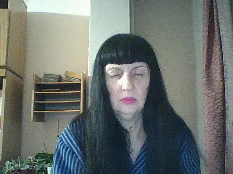 Snapshot of MelanyBanks chatting on October 31, 3:16 pm MelanyBanks online show from October 31, 3:16 pm