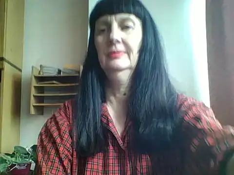 Snapshot of MelanyBanks chatting on October 14, 10:29 am MelanyBanks online show from October 14, 10:29 am