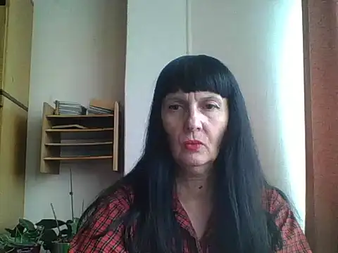 Snapshot of MelanyBanks chatting on October 1, 10:20 am MelanyBanks online show from October 1, 10:20 am