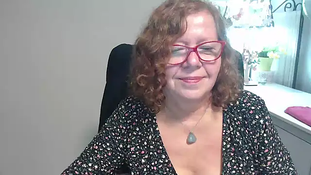 Snapshot of Adelewildx chatting on September 11, 3:29 am Adelewildx online show from September 11, 3:29 am