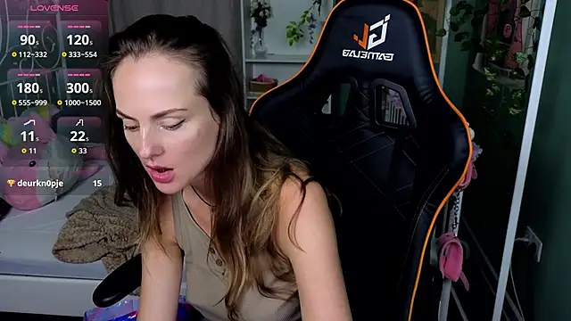 SuchArt  online show from September 22, 3:43 pm