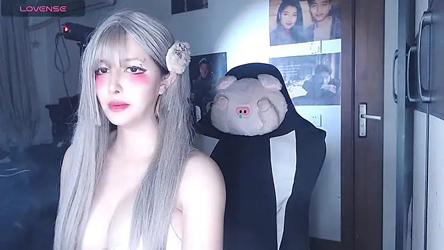 candy cola online show from October 28, 1:33 am