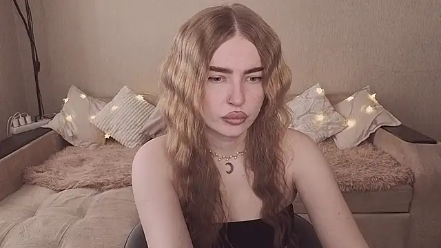 ViolettaLopez online show from March 27, 12:17 pm