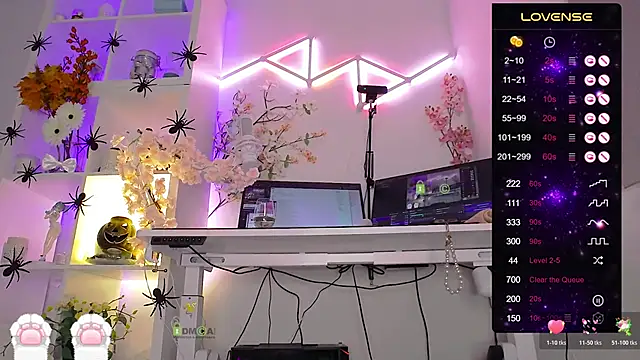 Snapshot of Elena-Marilyn chatting on October 26, 7:42 pm Elena-Marilyn online show from October 26, 7:42 pm