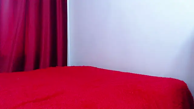 asianAki online show from May 18, 4:07 am