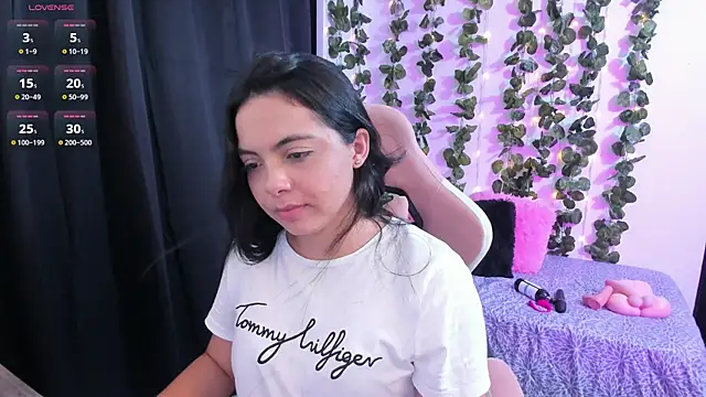 Snapshot of ashley_morgan_18 chatting on October 2, 3:11 am ashley morgan 18 online show from October 2, 3:11 am