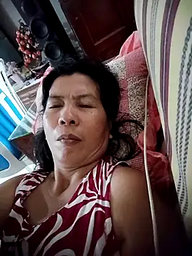 Snapshot of TropicalFlower chatting on October 4, 7:36 am TropicalFlower online show from October 4, 7:36 am