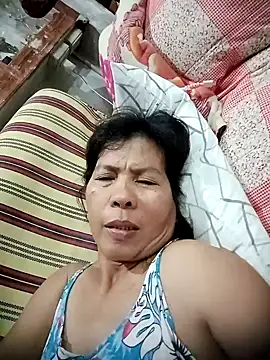 Snapshot of TropicalFlower chatting on October 12, 10:39 am TropicalFlower online show from October 12, 10:39 am