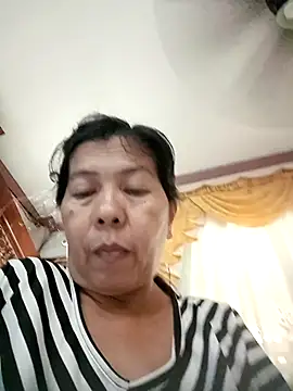 Snapshot of TropicalFlower chatting on October 19, 6:26 am TropicalFlower online show from October 19, 6:26 am