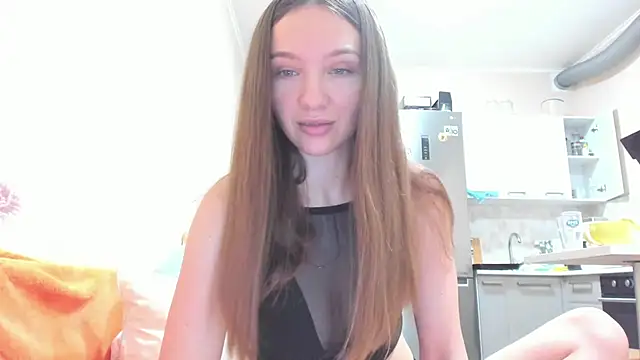 Snapshot of Naughty_Molly chatting on September 17, 3:10 pm Naughty Molly online show from September 17, 3:10 pm