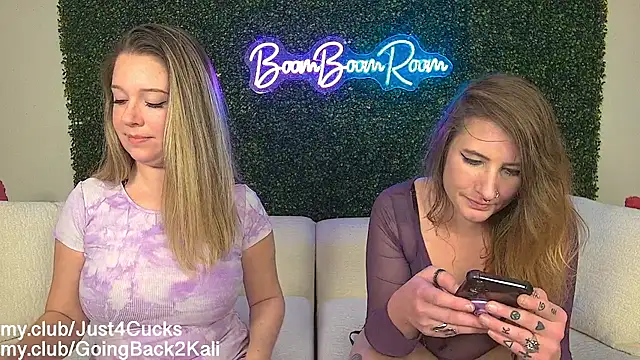 boomboomr00m online show from January 9, 3:44 am