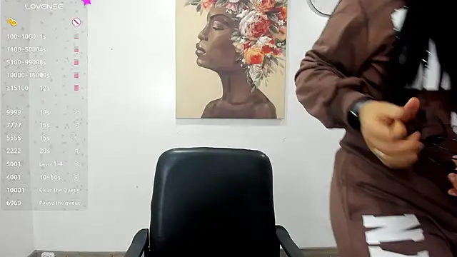 naty pink online show from February 2, 1:32 pm