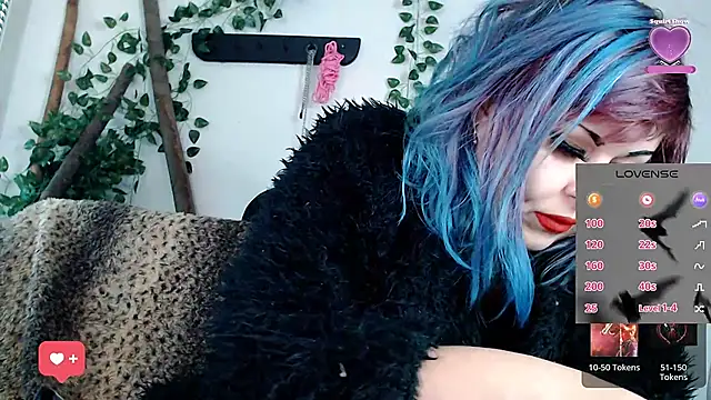 Snapshot of Psychobitch7 chatting on October 23, 7:58 am Psychobitch7 online show from October 23, 7:58 am