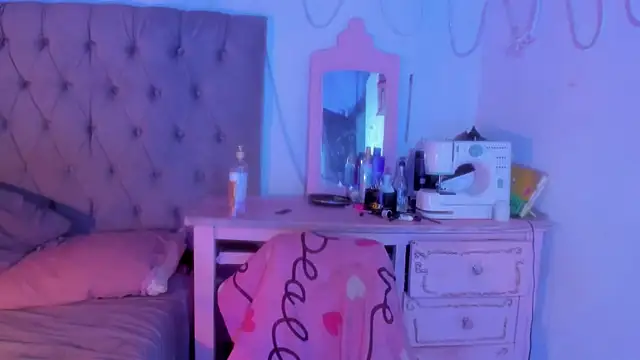 AfroGoddess online show from September 24, 1:32 pm