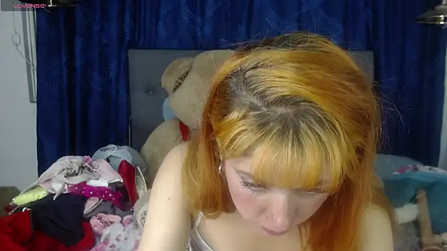 sarah lovesu online show from September 13, 8:06 pm