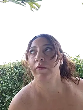 VickyHoult online show from February 27, 9:36 pm