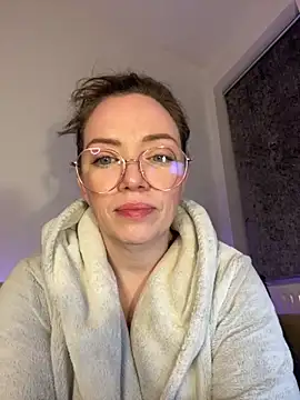 Snapshot of FemDom_RubyKnightXXO chatting on October 18, 8:43 pm FemDom RubyKnightXXO online show from October 18, 8:43 pm