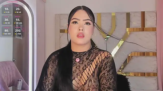 sophy champagne online show from June 2, 1:06 am