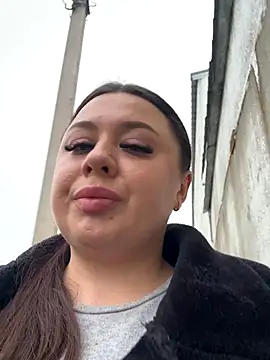 Sara Slow online show from December 21, 12:42 pm