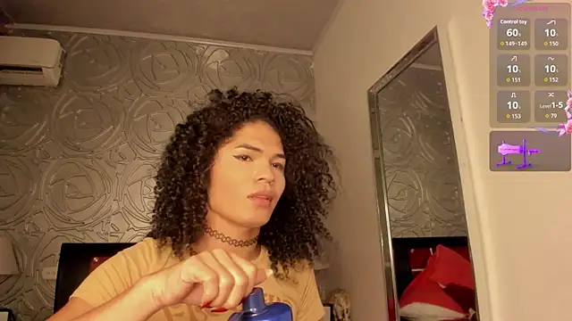 vennus1  online show from September 26, 6:11 am