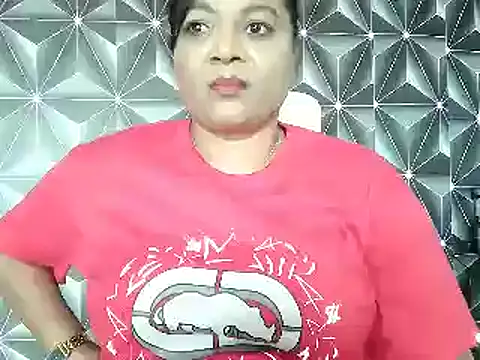 IndianDelia online show from February 15, 2:05 pm