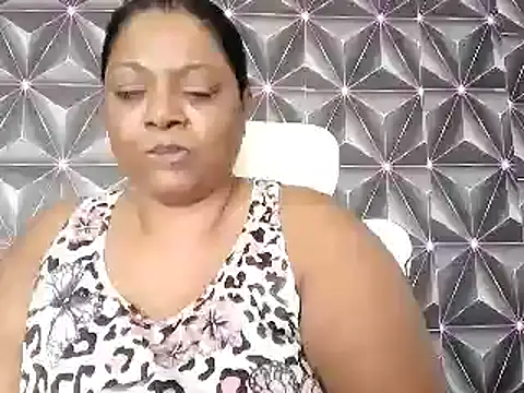 IndianDelia online show from October 18, 8:17 am