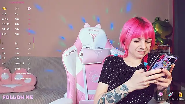 AmyRose6969 online show from October 18, 8:43 pm