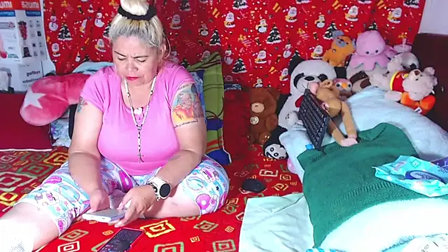 estrellita fugaz16x online show from April 13, 2:57 am