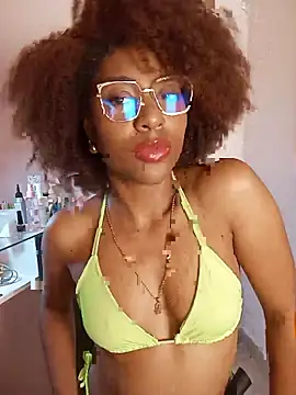 thaimy  online show from March 18, 2:49 am