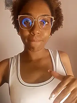 thaimy  online show from March 22, 2:50 am