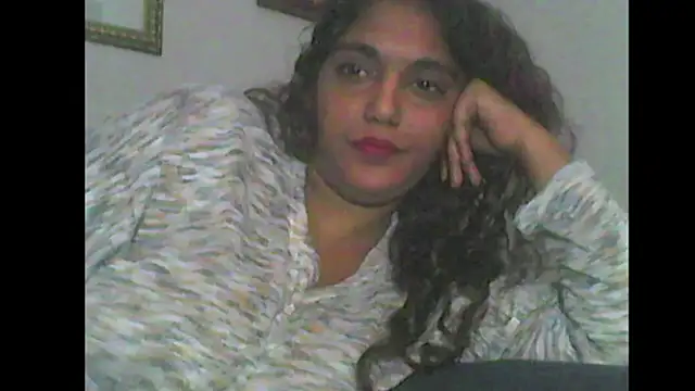 IndianvixxenX online show from June 26, 8:48 am