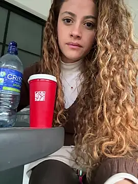 alana15 online show from January 12, 9:53 pm