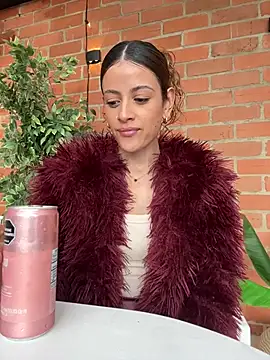 alana15 online show from March 27, 9:48 pm