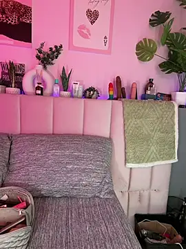 chloetease online show from April 19, 2:33 am