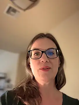 MaiseKnox online show from October 8, 10:47 pm