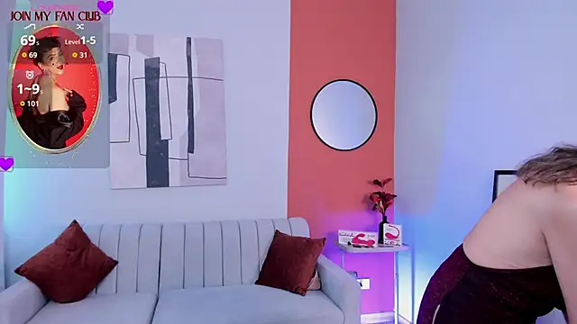 Snapshot of GraceElizabeth_ chatting on October 24, 8:49 pm GraceElizabeth online show from October 24, 8:49 pm