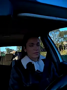 Snapshot of JoleNe2702 chatting on October 19, 3:14 pm JoleNe2702 online show from October 19, 3:14 pm