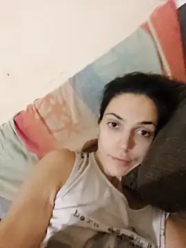 Snapshot of JoleNe2702 chatting on October 8, 6:01 pm JoleNe2702 online show from October 8, 6:01 pm