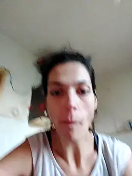 Snapshot of JoleNe2702 chatting on October 6, 3:18 pm JoleNe2702 online show from October 6, 3:18 pm