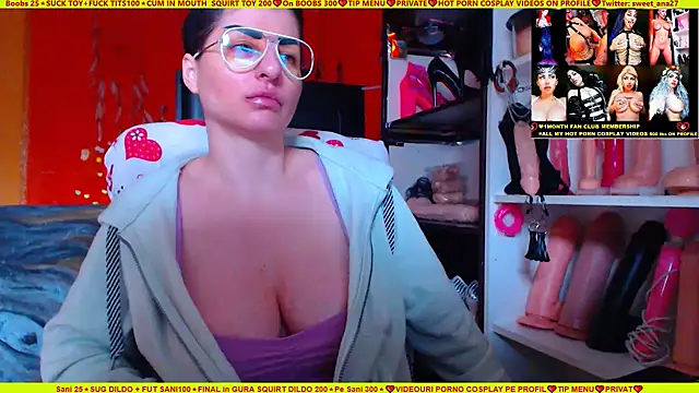 Snapshot of cuminmenowbbyx chatting on September 26, 2:04 pm cuminmenowbbyx online show from September 26, 2:04 pm