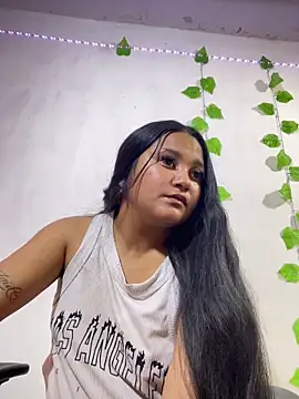 shayna all online show from March 27, 6:52 pm