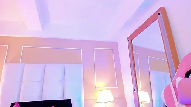 Zoe Evans  online show from November 7, 12:44 pm