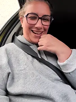 Snapshot of Canadian_BBW chatting on October 11, 10:34 pm Canadian BBW online show from October 11, 10:34 pm