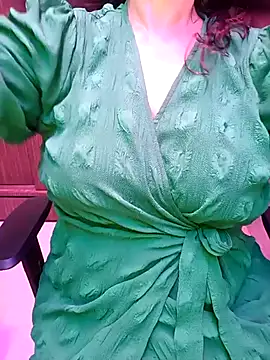 Snapshot of indian_passion chatting on October 14, 2:25 am indian passion online show from October 14, 2:25 am